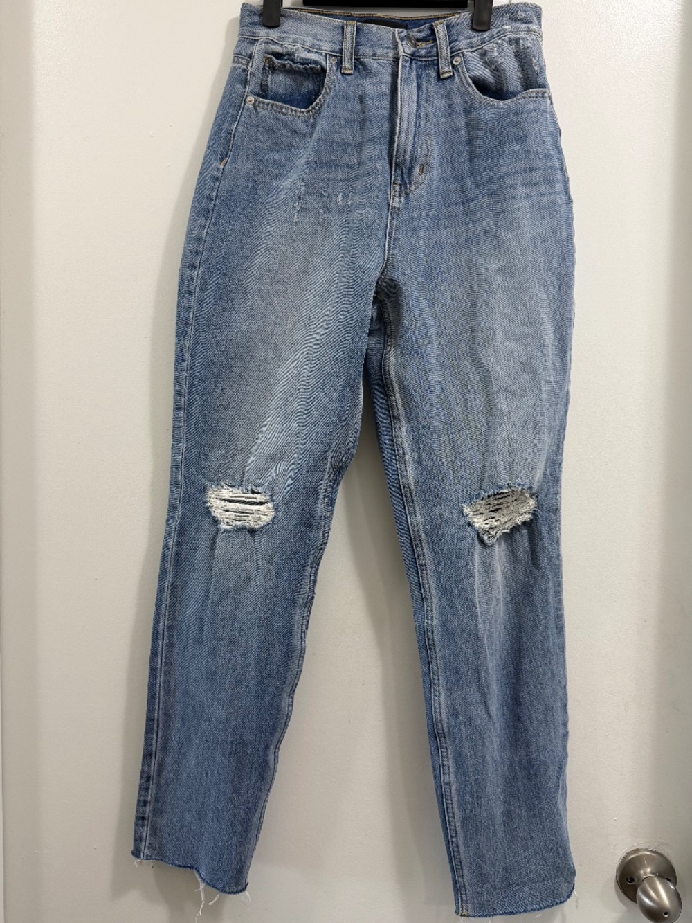 Fashion nova mom jeans